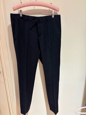 VANNI Black Men's Dress Pants - Slim Tailored Cut